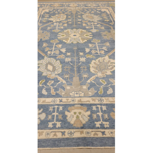 Turkish Hand-knotted Oushak Wool Rug (9'2 x 12')