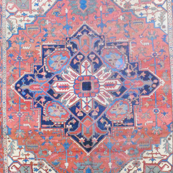 1890's Antique Persian Hand-knotted Serapi (9'6 x 12'2) - Image 3
