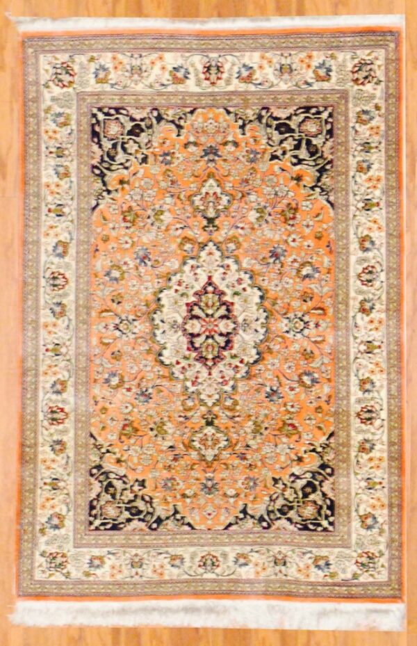 Persian Hand-knotted Fine Qum Silk (3'4 x 4'10)