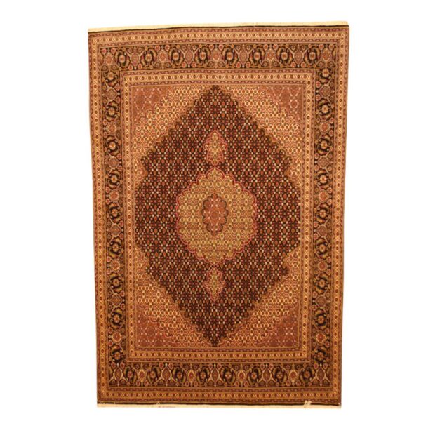 Persian Hand-knotted Tabriz Fish Silk Rug (6'6 x 9'10)
