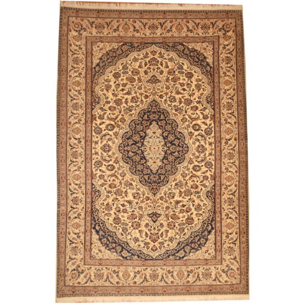 Persian Hand-knotted Nain (6'11 x 10'4)