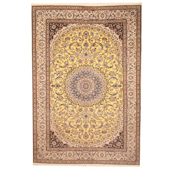 Persian Hand-knotted Nain (6'6 x 9'6)