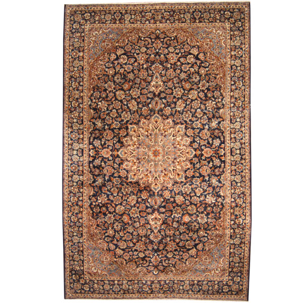 Persian Hand-knotted 1960s Semi-antique Isfahan Wool Rug (10' x 15'4)