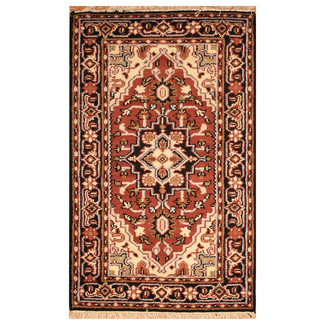 Indo Hand-knotted Heriz Wool Rug (3'2 x 5')