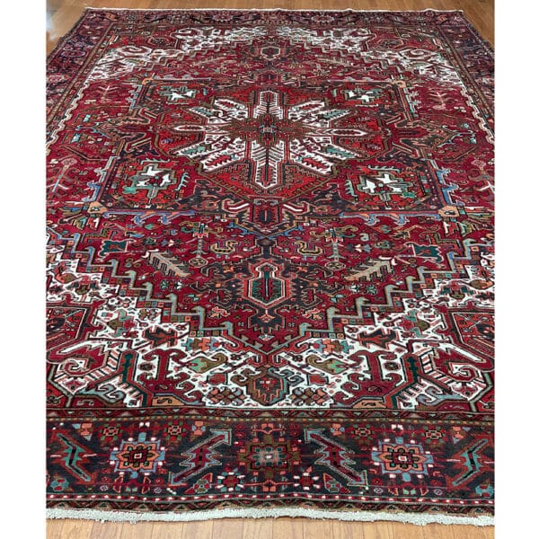 Fine Persian Hand-knotted Heriz Wool Rug (10' x 12'8)