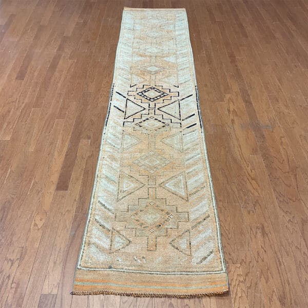Turkish Hand-knotted Oushak Wool Runner (2'7 x 12'9)