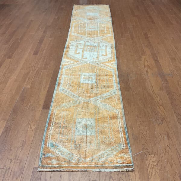 Turkish Hand-knotted Oushak Wool Runner (2'6 x 13'7)