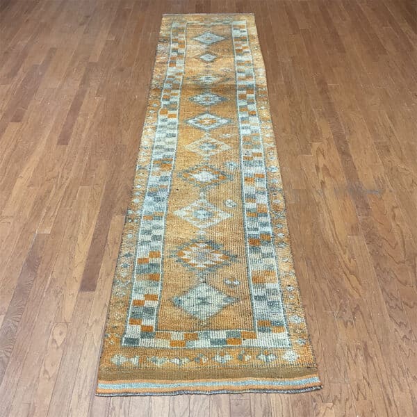 Turkish Hand-knotted Oushak Wool Runner (2'9 x 10'2)